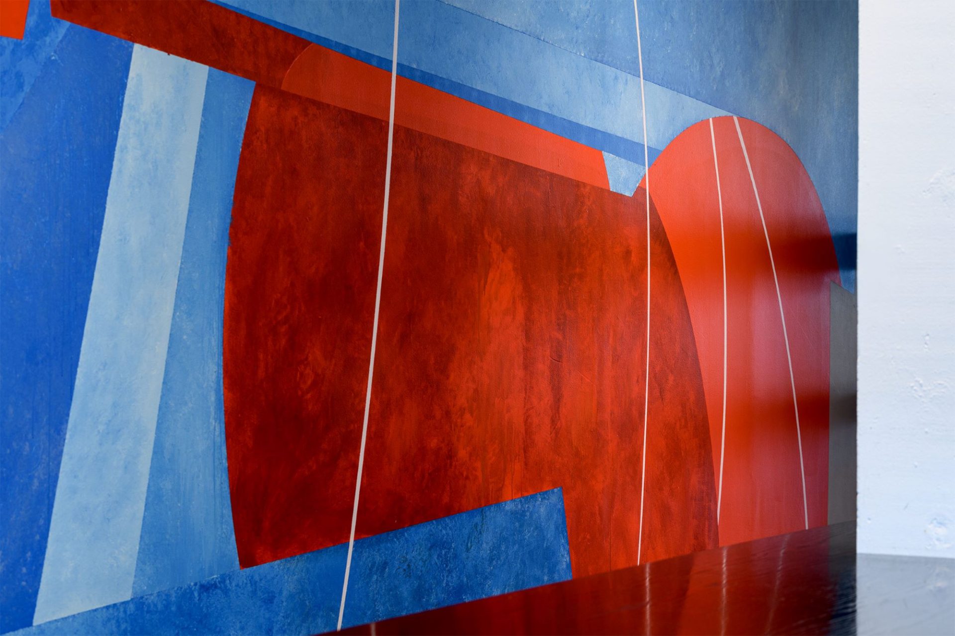'Breaking Reflection, Interior/Exterior' Interior view - detail Two Walls Mural series Photo documentation by Owen Spargo