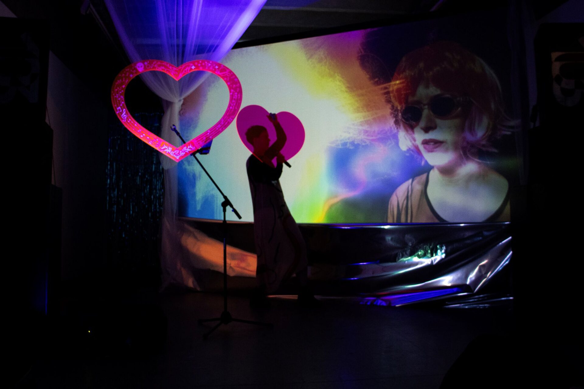 Performance of The Wet EP -10th Anniversary, by Gemma Syme at Ō Papa Gallery. Photo by Kate Henry.